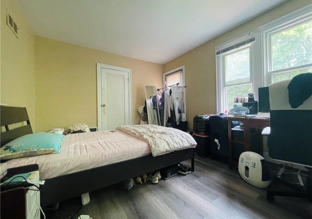 0a2ed560ea3bed4ca499225793e009bc-m14.jpeg