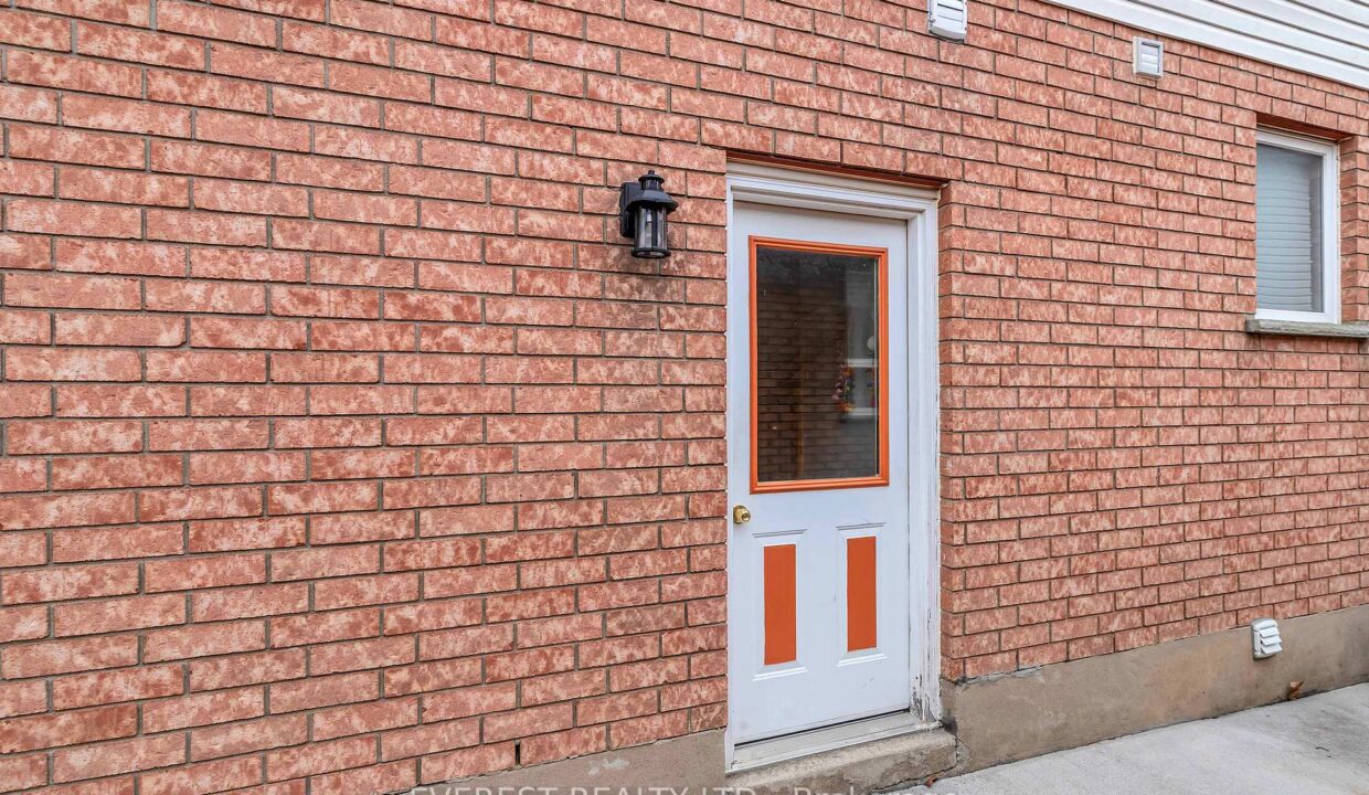 35986db0-a8b5-4b1f-9436-d49edb1c7cfc-l.jpeg