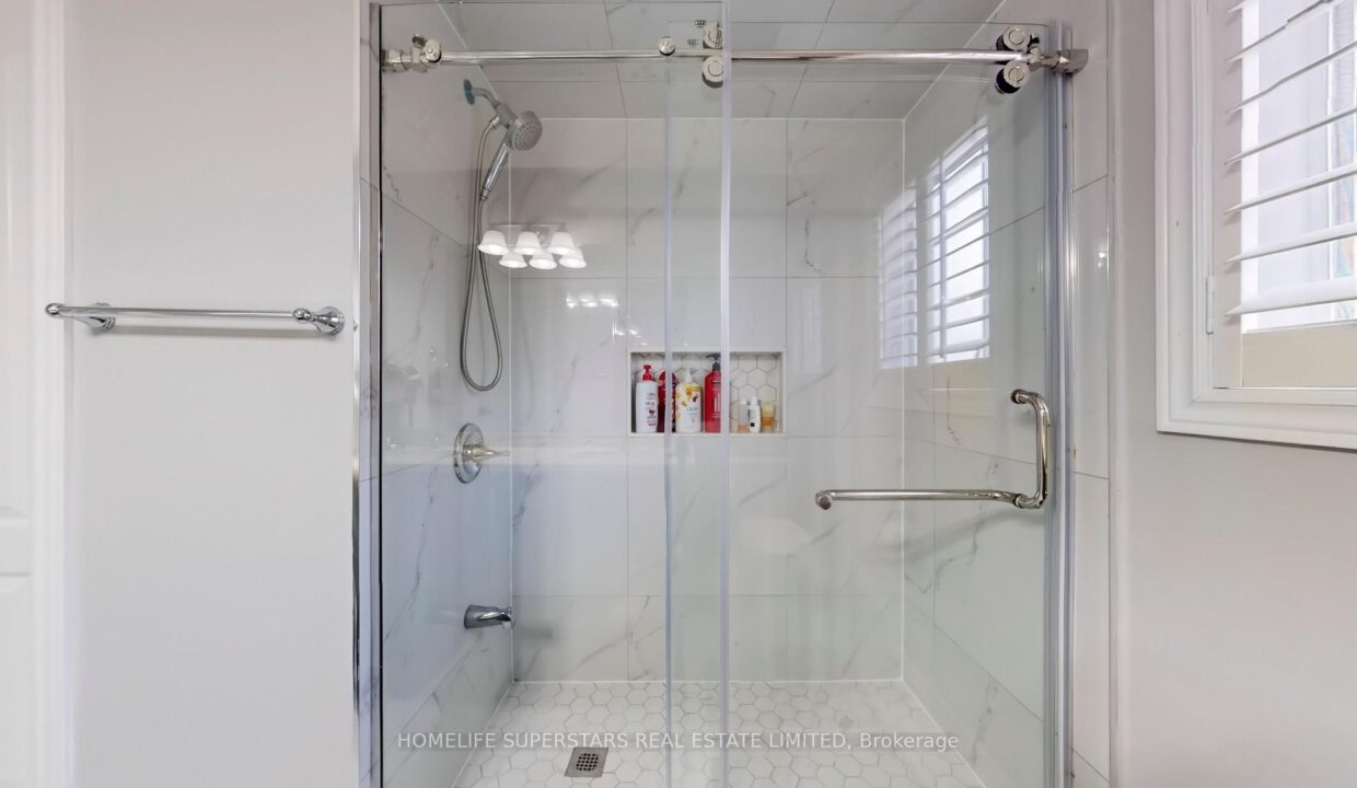 3e59002d-0e02-4c77-a78b-35d7ce829a51-l.jpeg